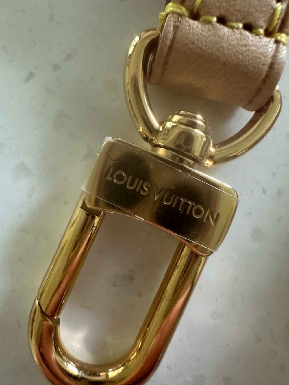 Louis Vuitton Pink Logo Jacquard Strap with Gold Hardware - Picture 4 of 7